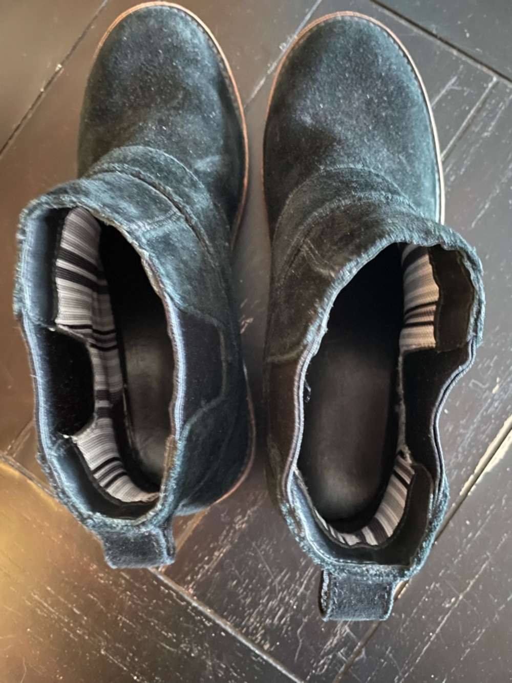 LL Bean Women's Old Port Chelsea Black Suede Leather Buckle Ankle Boot Sz 8M - Picture 5 of 6